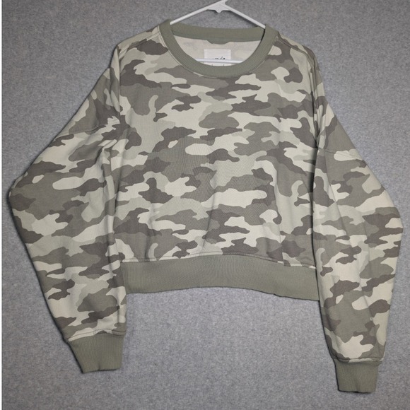 aerie Tops - Aerie Womens Camo Cropped Crewneck Sweatshirt Medium Athleisure Loungewear